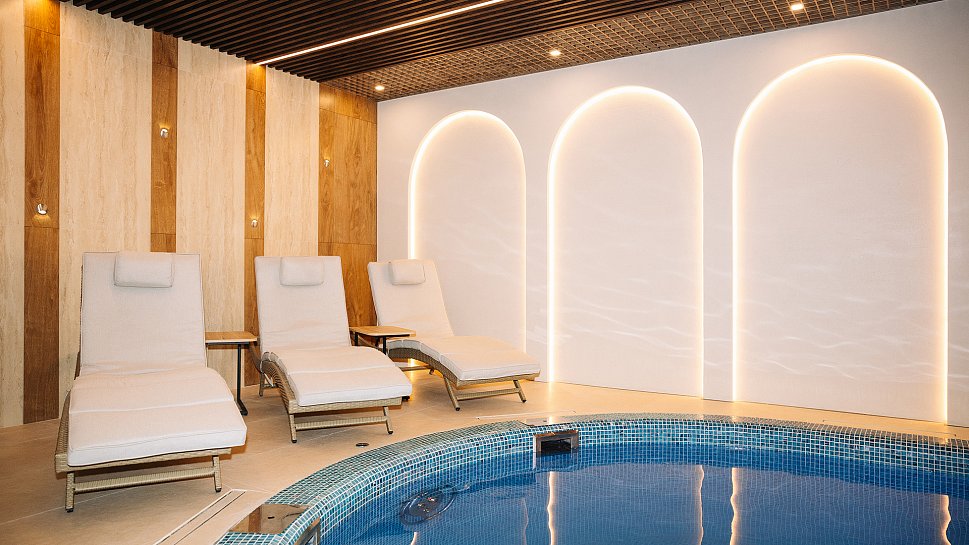 Бассейн SPA